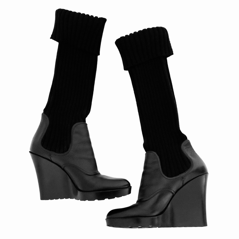 ***MUST GO***Gucci Black Wedge Boots with Knit Cuff...not Size 8 But 7 - Picture 6 of 14